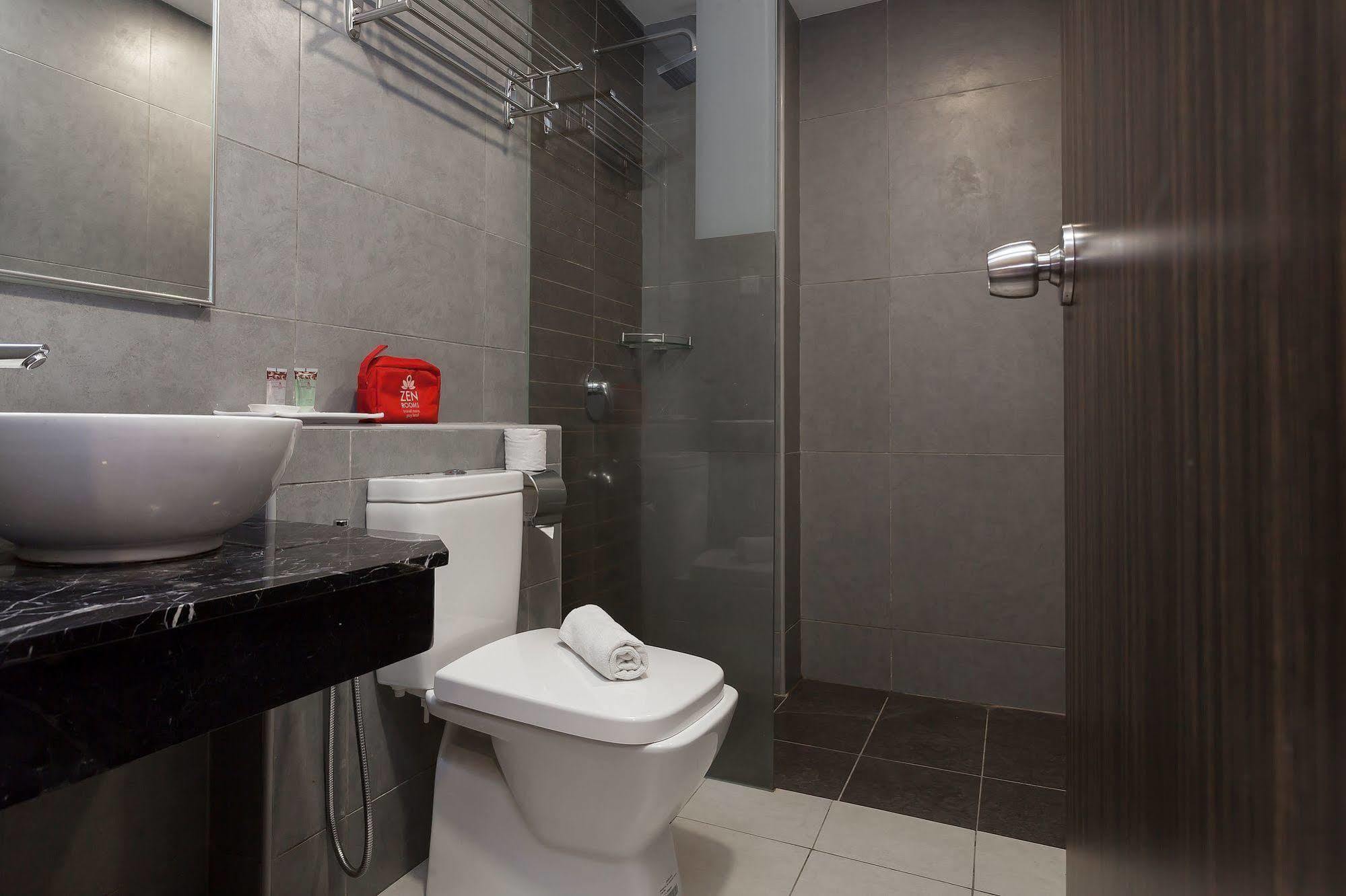 Zen Rooms Near Sogo Kuala Lumpur Ngoại thất bức ảnh